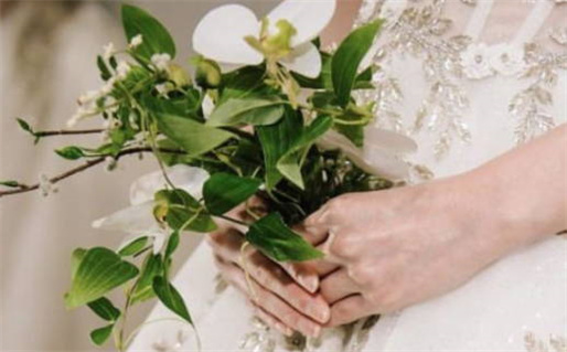 2028年农历二月廿三结婚好吗 办喜事吉利吗