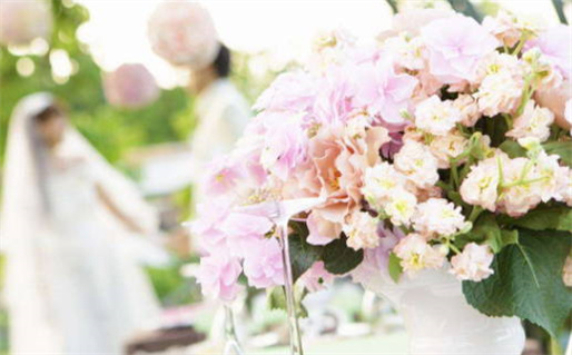 2028年农历闰五月廿八结婚日子如何 办婚礼吉利吗