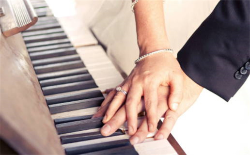 2026年农历七月十七领证日子如何 领证结婚吉利吗 2026年农历七月十七领证日子如何 领证结婚吉利吗